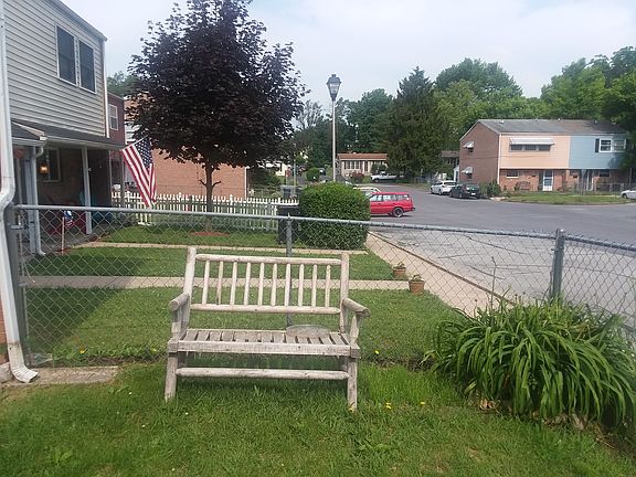 3rd image of 420 Bethlehem Ct