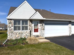 445 Stonehaven Ct, Milan, MI 48160