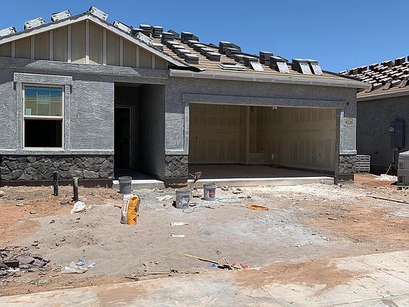 2nd image of 4236 E REYNOLDS Drive