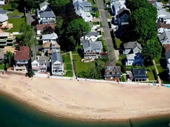 30 West Rd, Clinton, CT 06413