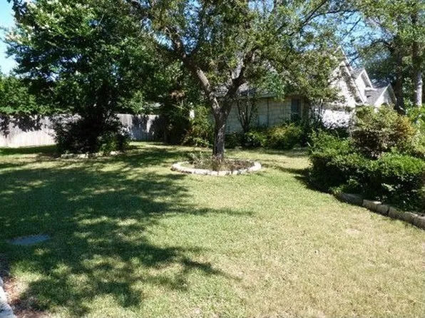 18101 Whitewater Cv, Round Rock, TX 78681