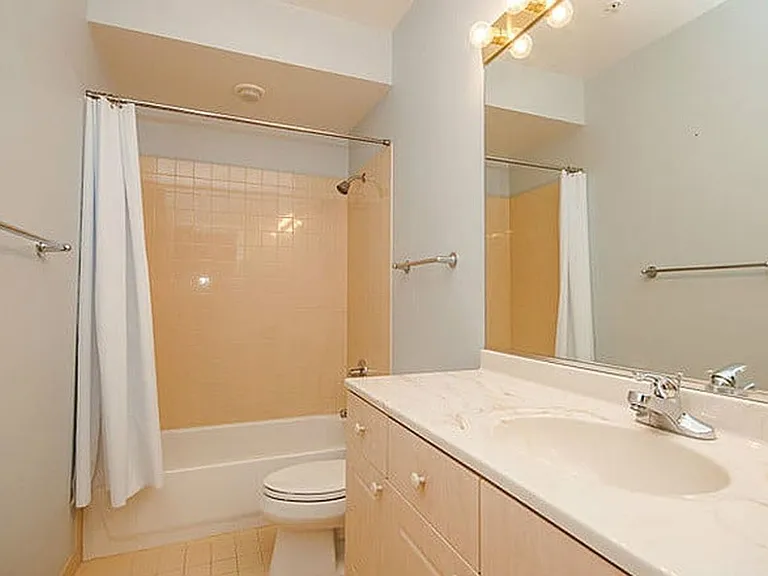330 S Michigan Ave #1510 — Photo 14