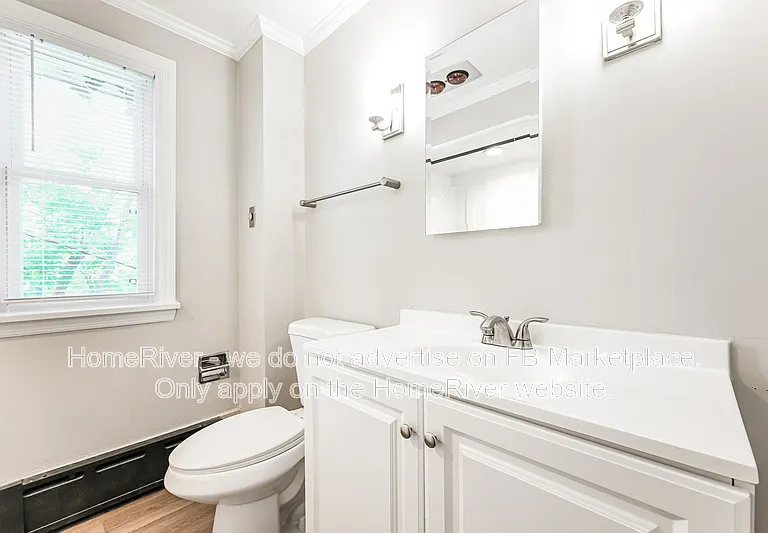 3025 Norwood Ave — Photo 5