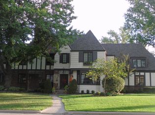 59 Collver Rd, Rocky River, OH 44116