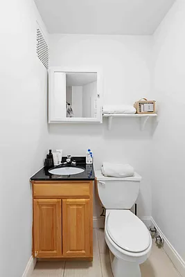 Rented by REAL New York | media 7