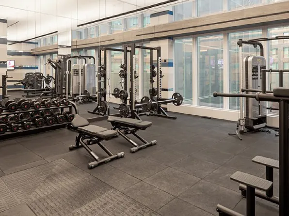 252 South Street image 15 of 17