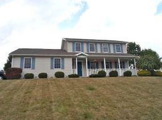 62 Sweetbriar Ct, Endwell, NY 13760