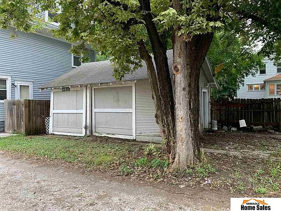 5th image of 1238 Garfield St