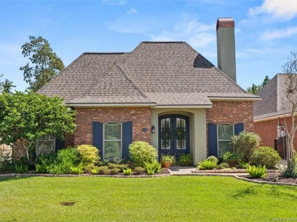 2225 Lacache Dr, Lake Charles, LA 70601