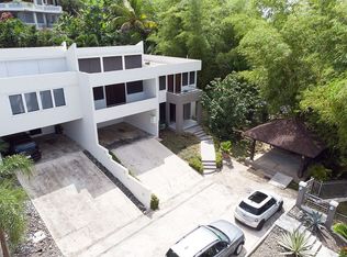 Urb Chalets De Altavista, Guaynabo, PR 00969