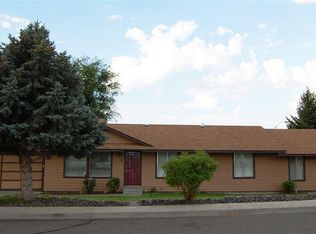 3803 Meadow View Ct, Pasco, WA 99301