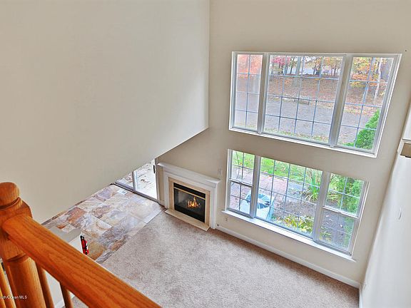 5th image of 203 Santa Anita Ln