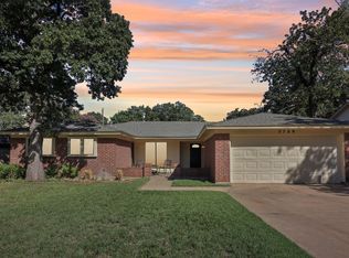 5709 Honey Locust Trl, Arlington, TX 76017