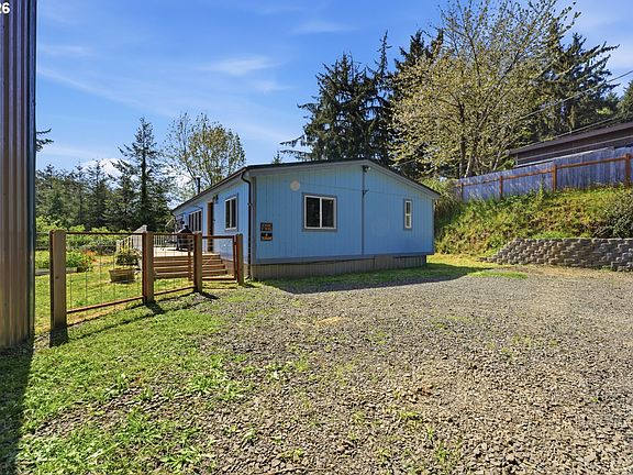 3rd image of 63328 Everest Rd