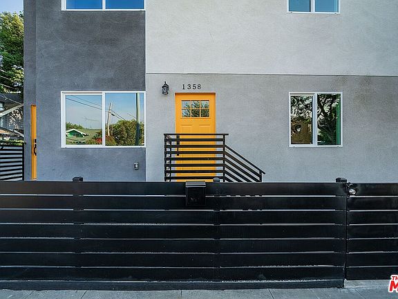 4th image of 4150 S Normandie Ave
