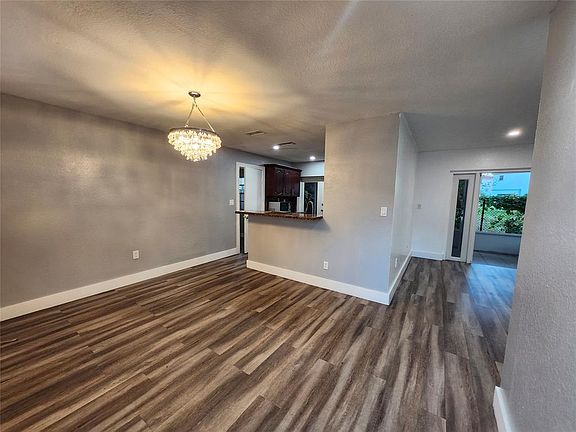 3rd image of 3463 Cluster Rd