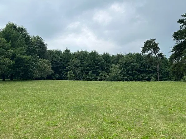 35222 S Hillview Dr, Wilmington, IL 60481