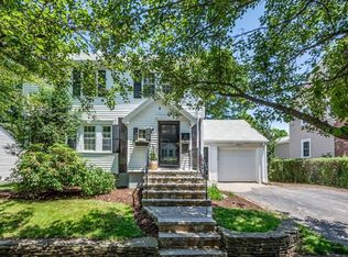 37 Gulliver St, Milton, MA 02186