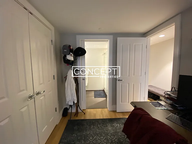 40 Bow St — Photo 13