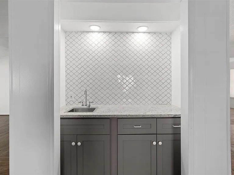 500 Shirleen Dr — Photo 15
