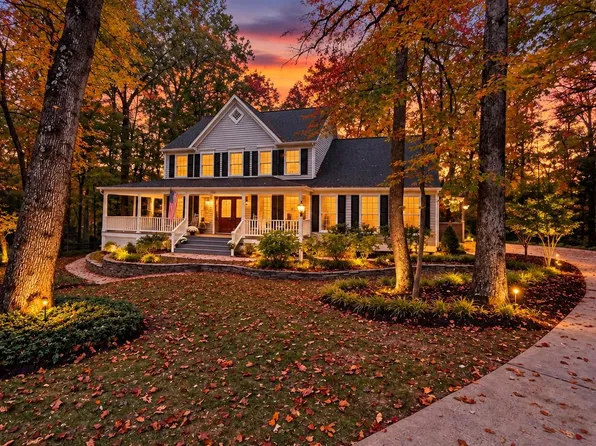 1400 Old Quincy Ln, Reston, VA 20194