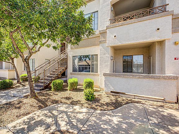 3rd image of 1941 S PIERPONT Drive #1100