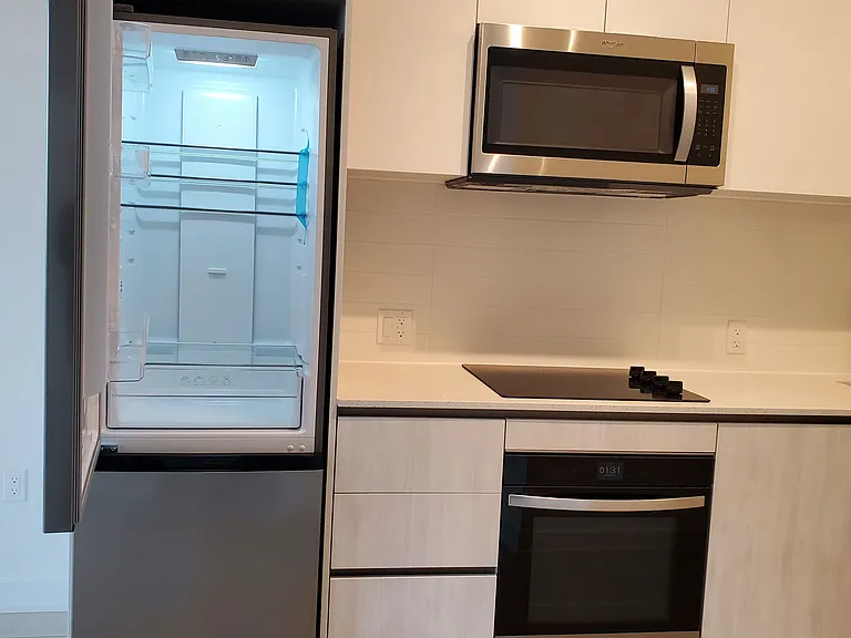 5858 Yonge St #3205 — Photo 17