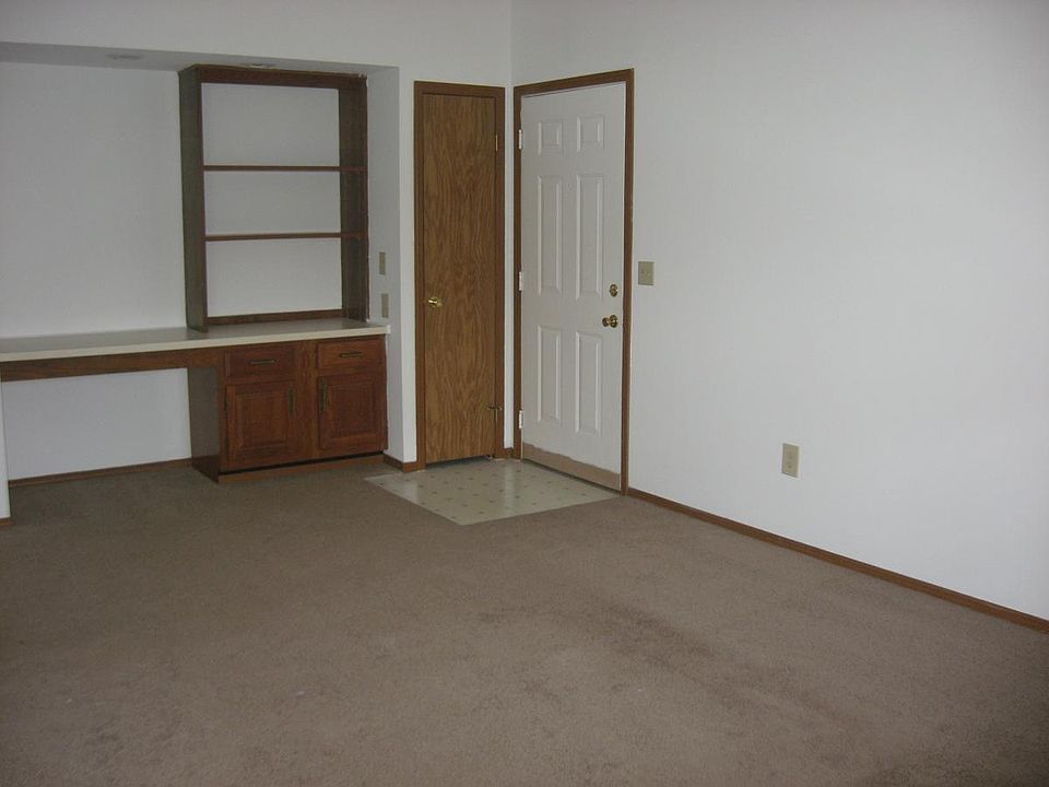 1st image of 232 Misty Oaks Ct