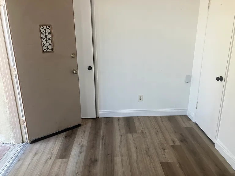 2618 Figueroa Blvd #3 — Photo 5