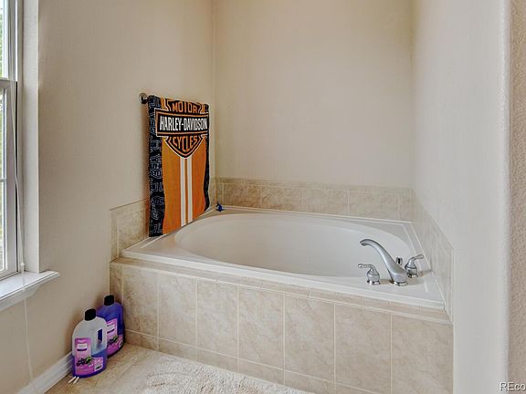 3rd image of 1864 Malibu Court