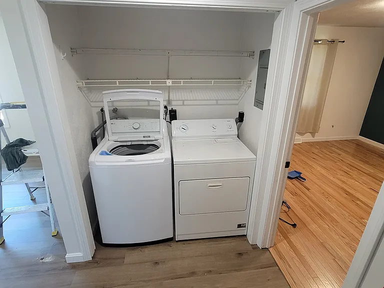 191 Shand Ave #1 — Photo 10