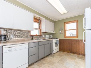 341 E Lally St, Des Moines, IA 50315