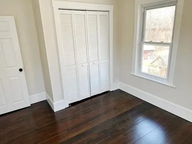 31 Fairlawn Ave #2 — Photo 5