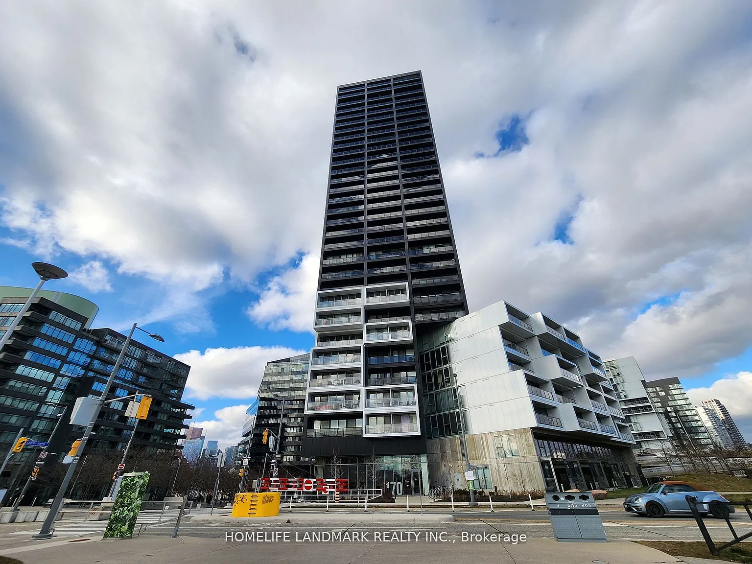 River City 3 — Photo 2