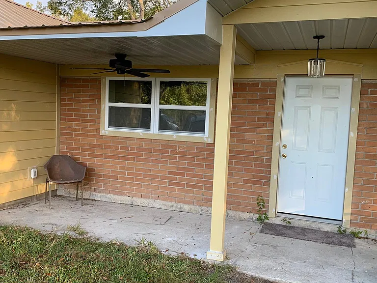 199 NE Semester Pl — Photo 14