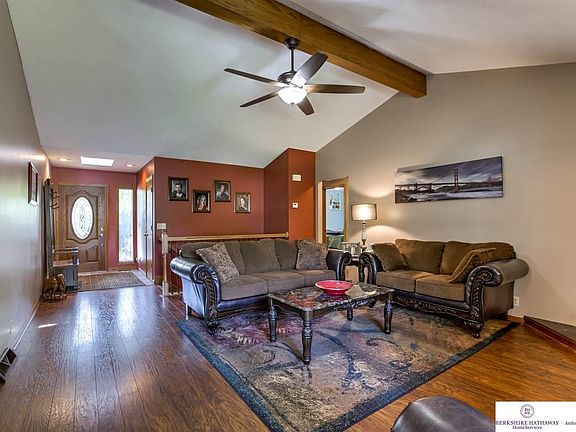 4th image of 7118 S 49th Avenue Cir