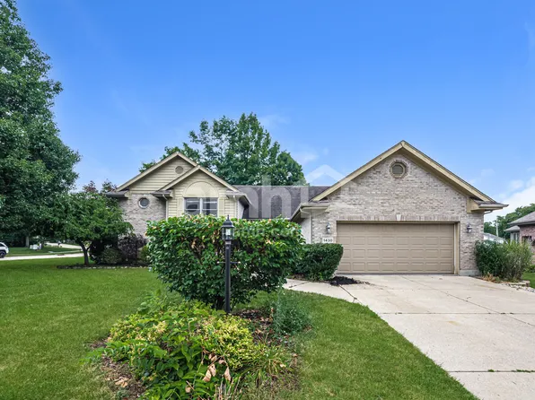 1430 Belvo Estates Dr, Miamisburg, OH 45342