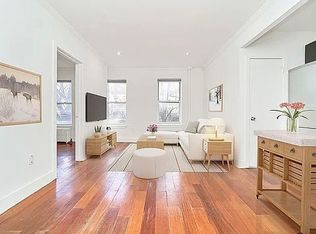 199 E 4th St APT 8, New York, NY 10009