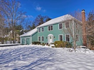 45 Oak Pt, Wrentham, MA 02093
