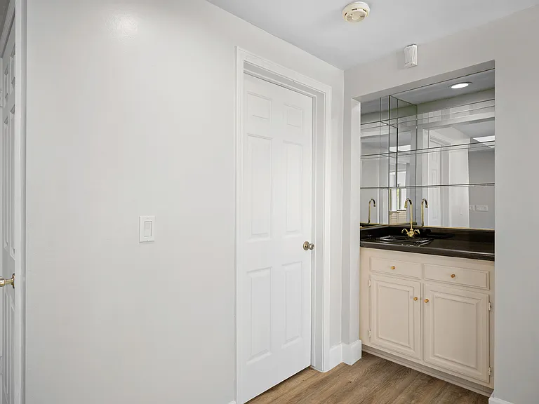 1323 Branta Dr — Photo 32