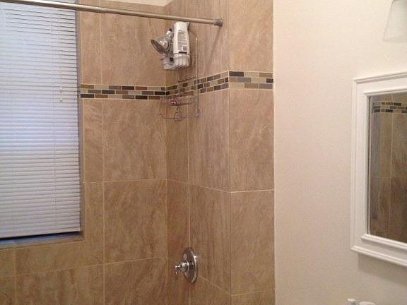 3rd image of 1413 W Cortez St #3
