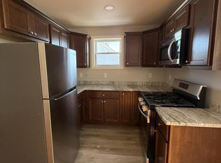 225 Davis St, Fall River, MA 02720