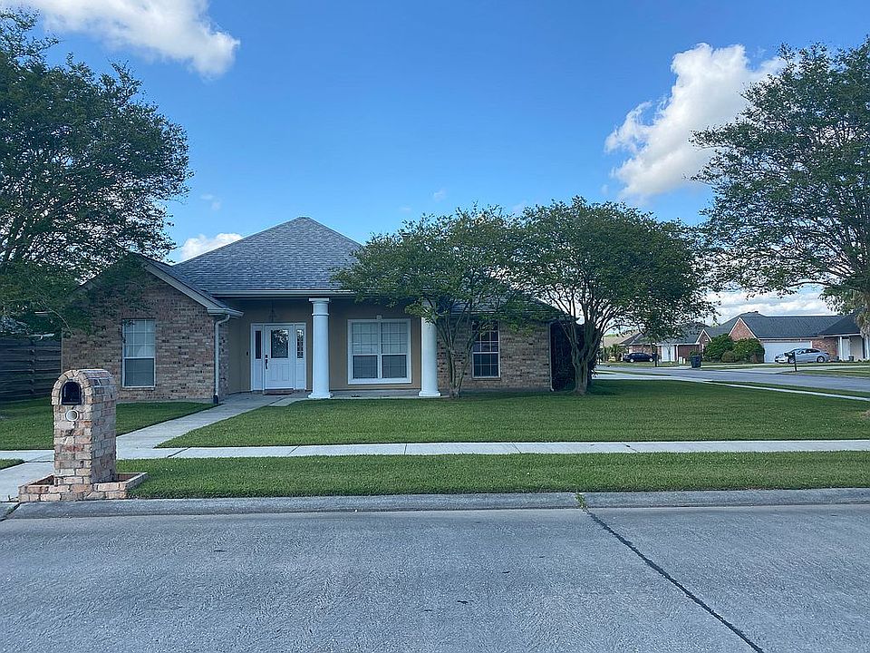 1st image of 701 Angelle Dr
