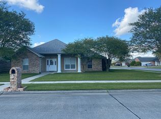 701 Angelle Dr, Houma, LA 70360