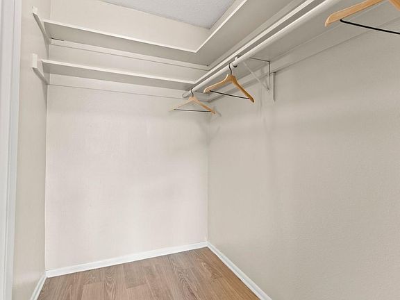 4th image of 2321 S Bumby Ave