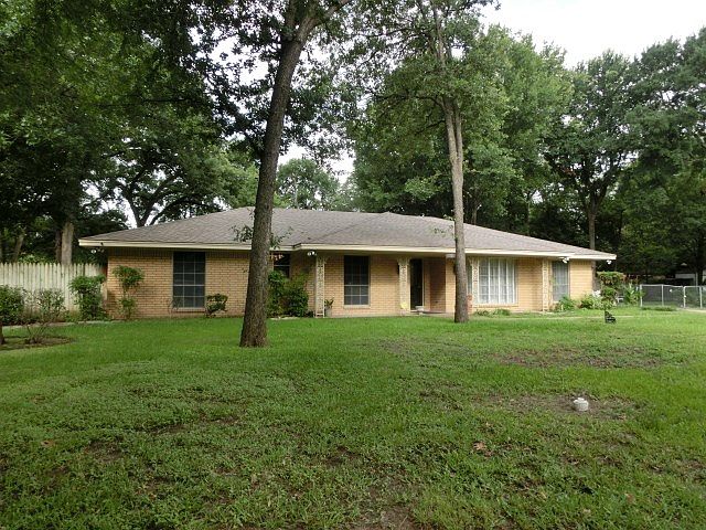 1st image of 2804 Winfield Dr