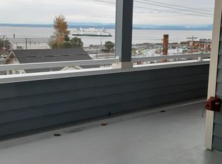 727 2nd St #B, Mukilteo, WA 98275