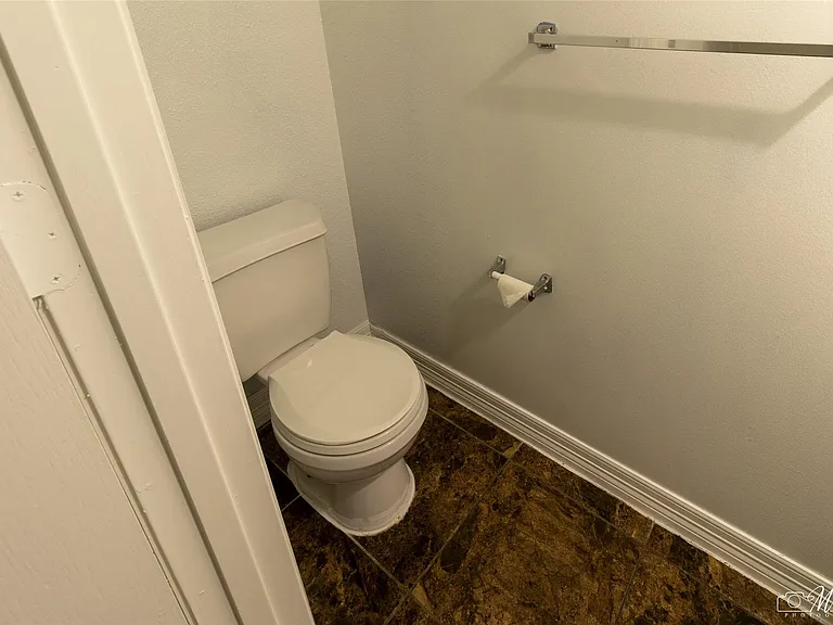 10904 Panther Ct — Photo 26