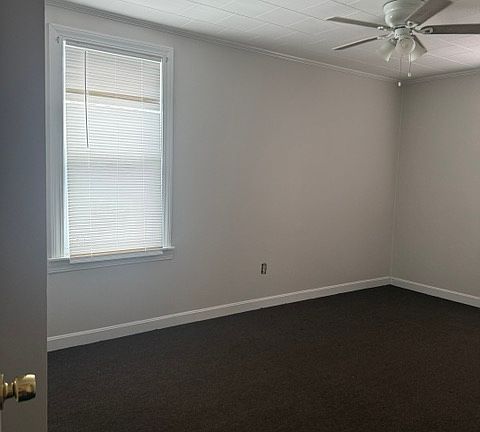 4th image of 3 Edgemond St #1E