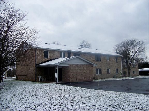 3rd image of 8426 Colwyn Ct